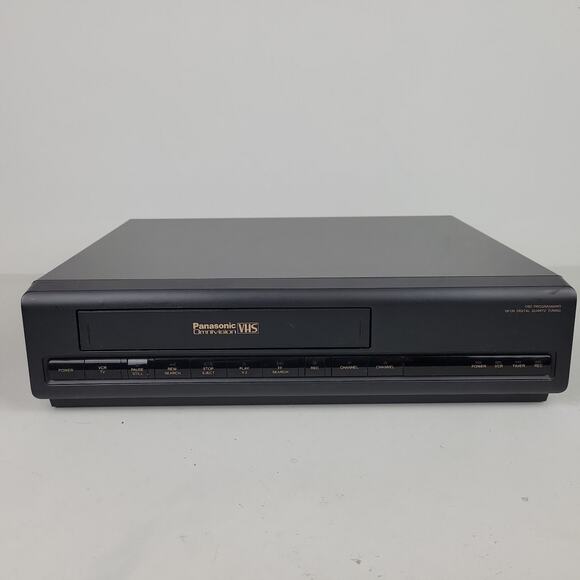 Panasonic Omnivision VCR VHS Video Tape Player PV-2201 No remote, Tested Works - Picture 1 of 7